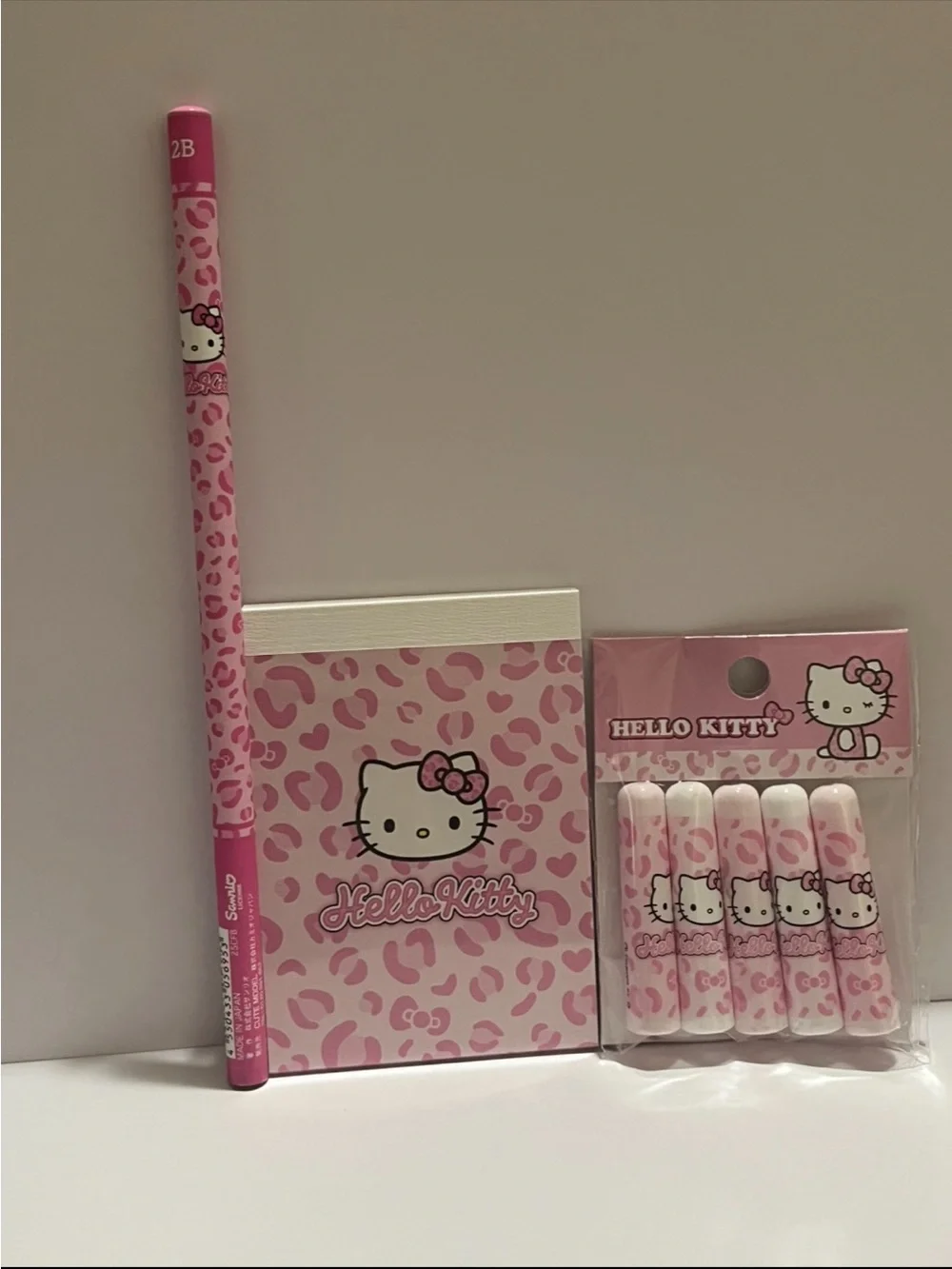 Hello Kitty Pink Leopard Mini Memo, Pencil and Pencil Cap Set